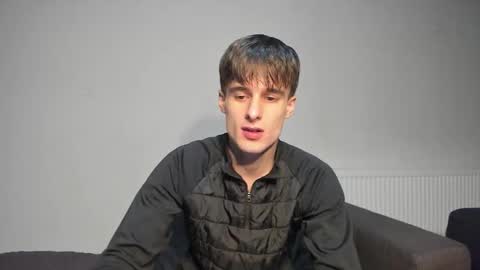 skinnyguywithbigd online show from 22, 9, 2025