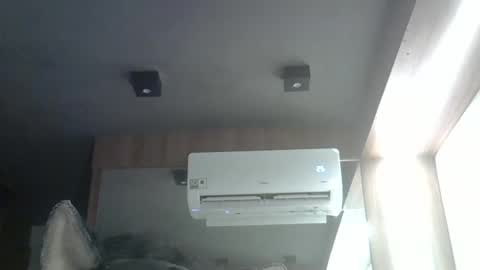 skinnykittencam online show from 17, 2, 2026