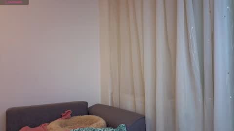 Snapshot of skinnymode chatting on 24, 10, 2025 SkinnyMode online show from 24, 10, 2025