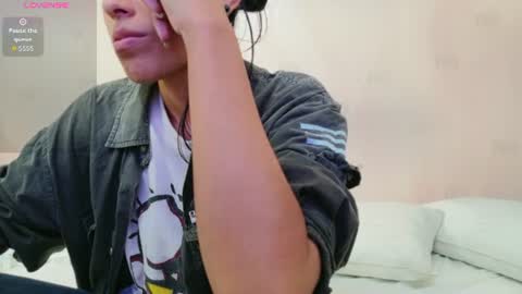 Snapshot of skinnyneighbour_ chatting on 1, 7, 2026 Karla online show from 1, 7, 2026