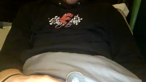 Snapshot of skinnypole6 chatting on 9, 2, 2026 skinnypole6 online show from 9, 2, 2026