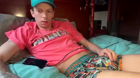 Snapshot of skittles933 chatting on 28, 2, 2025 Skittles online show from 28, 2, 2025