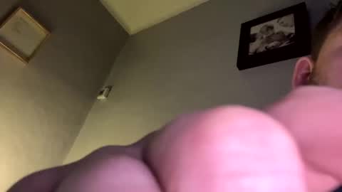 skuzzy25 online show from 11, 3, 2025