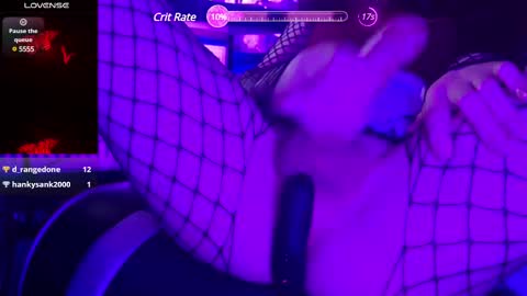 Snapshot of sky3queen chatting on 9, 12, 2024 sky3queen online show from 9, 12, 2024