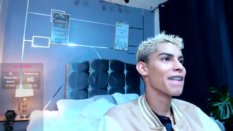 Daniel online show from 23, 12, 2025