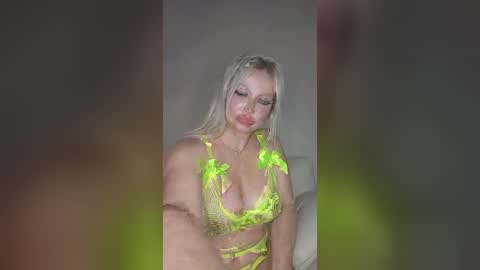 Skyla-Nera online show from 12, 7, 2026