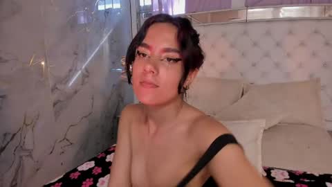 skyler_rouse online show from 30, 5, 2026