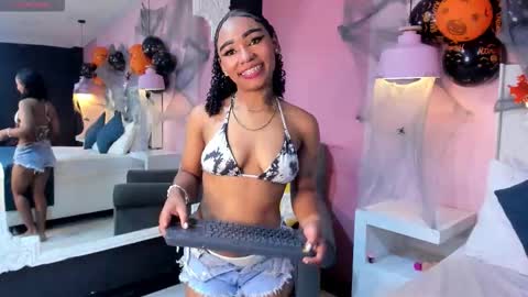 skylerbloom online show from 25, 10, 2025