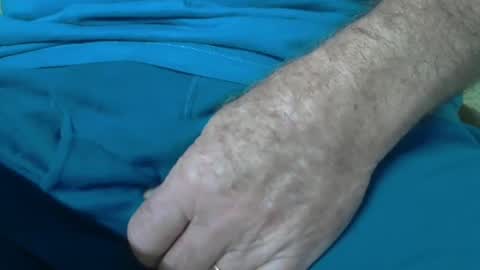 Snapshot of skypylot chatting on 28, 9, 2025 ResqPylot2 online show from 28, 9, 2025