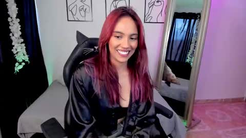 Snapshot of skyssoul chatting on 12, 9, 2025 cielo     online show from 12, 9, 2025