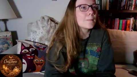 Snapshot of skywinters chatting on 24, 2, 2026 Sky Winters online show from 24, 2, 2026