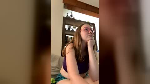Snapshot of skywinters chatting on 1, 7, 2026 Sky Winters online show from 1, 7, 2026