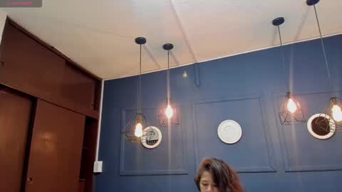 Snapshot of skyy_bloom chatting on 26, 11, 2025 Sky online show from 26, 11, 2025