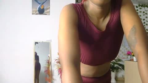 Snapshot of skyy_brown chatting on 7, 7, 2026 Bella online show from 7, 7, 2026