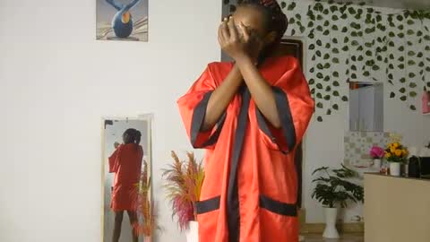 Snapshot of skyy_brown chatting on 8, 7, 2026 Bella online show from 8, 7, 2026