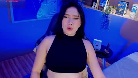 Snapshot of skyylee_ chatting on 14, 7, 2026 abby online show from 14, 7, 2026