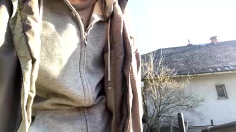 slabyhrac online show from 15, 2, 2025