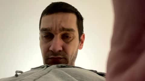 slabyhrac online show from 17, 2, 2025