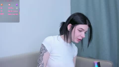 Snapshot of slamlust chatting on 10, 6, 2026 Sonya online show from 10, 6, 2026