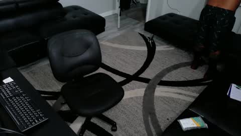 nasty twitter KASHCARTERATL online show from 15, 4, 2026