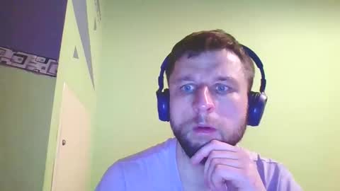 Snapshot of slaveboy32bi chatting on 16, 3, 2026 slave boy perwers bdsmFEMDOM online show from 16, 3, 2026