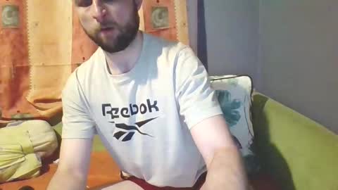 Snapshot of slaveboy32bi chatting on 28, 3, 2026 slave boy perwers bdsmFEMDOM online show from 28, 3, 2026
