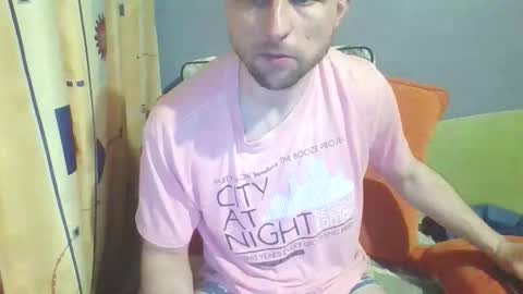 Snapshot of slaveboy32bi chatting on 6, 4, 2026 slave boy perwers bdsmFEMDOM online show from 6, 4, 2026