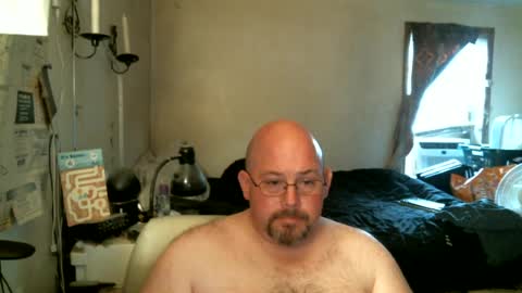 Snapshot of slavejim518 chatting on 6, 7, 2026 slavejim online show from 6, 7, 2026