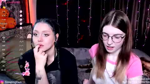 Snapshot of sleepingduo chatting on 24, 10, 2025 Hi We are Iva and Angela Nice to meet u 3 online show from 24, 10, 2025