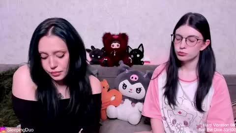 Snapshot of sleepingduo chatting on 11, 5, 2026 Hi We are Iva and Angela Nice to meet u 3 online show from 11, 5, 2026