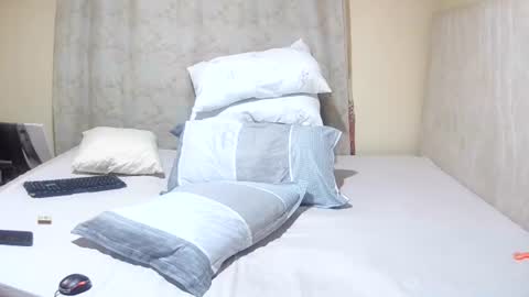 Snapshot of slender_sweetbabe chatting on 21, 6, 2026 slender_sweetbabe online show from 21, 6, 2026