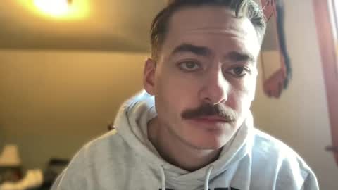 Snapshot of slickmass chatting on 10, 3, 2025 SlickMass online show from 10, 3, 2025