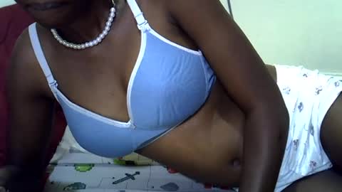 Snapshot of slim_kiteey chatting on 15, 6, 2026 slim_kiteey online show from 15, 6, 2026