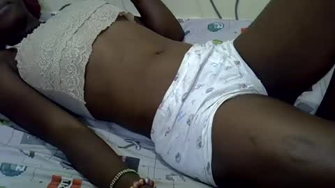 Snapshot of slim_kiteey chatting on 21, 6, 2026 slim_kiteey online show from 21, 6, 2026