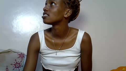 Snapshot of slim_shaddy01 chatting on 18, 11, 2025 slim shaddy01 online show from 18, 11, 2025