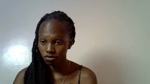 Snapshot of slim_shaddy01 chatting on 6, 1, 2026 slim shaddy01 online show from 6, 1, 2026