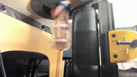 Slimguerrilla online show from 16, 4, 2026