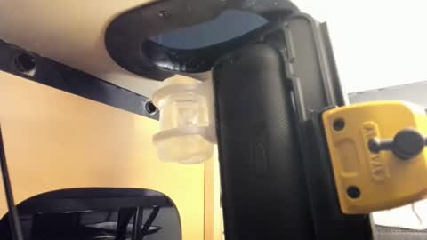 Slimguerrilla online show from 19, 4, 2026