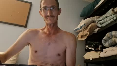 Snapshot of slimsuga chatting on 4, 8, 2026 slimsuga online show from 4, 8, 2026