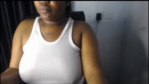 Snapshot of slimy_cunt chatting on 2, 10, 2025 Jemila online show from 2, 10, 2025