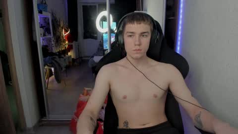 Mila online show from 3, 12, 2024