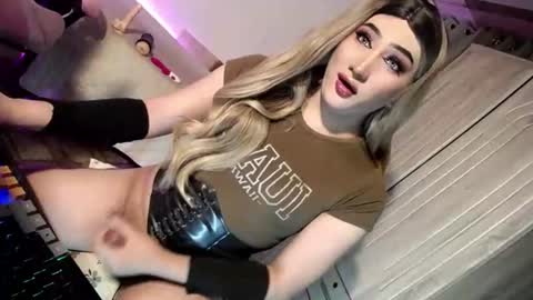 Nathalie online show from 13, 7, 2026