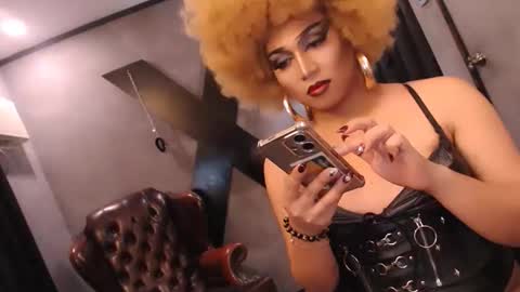 Snapshot of sluthotcummer69x chatting on 12, 2, 2026 EMPRESS GODDESS KRISTINE online show from 12, 2, 2026