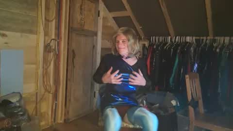 Snapshot of slutjennifertransxx chatting on 6, 2, 2026 slutjennifertransxx online show from 6, 2, 2026