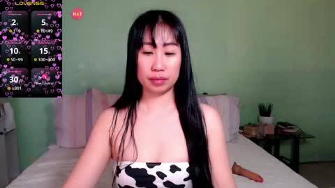 Snapshot of slutty_asian chatting on 24, 4, 2026 slutty asian-- online show from 24, 4, 2026