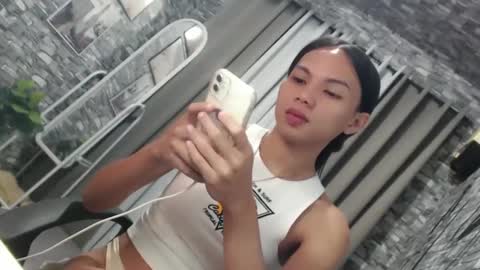 CHIE CHIE online show from 8, 3, 2025