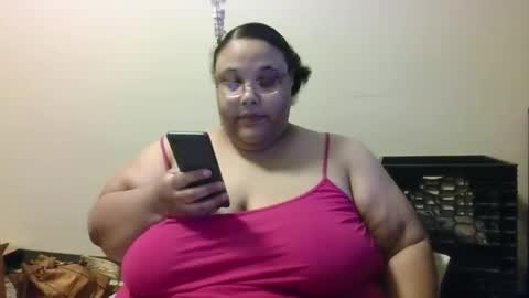 Snapshot of sluttyjess31 chatting on 28, 9, 2025 Jessica online show from 28, 9, 2025