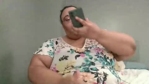 Snapshot of sluttyjess31 chatting on 3, 3, 2026 Jessica online show from 3, 3, 2026