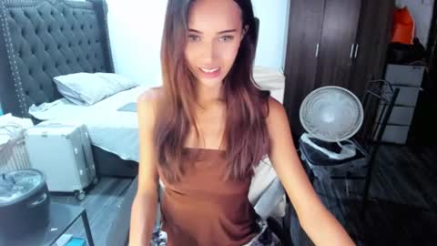 Snapshot of sluttykaye chatting on 26, 6, 2026 Fansly SluttyKaye -DONT FORGET TO FOLLOW AND THUMBS UP online show from 26, 6, 2026