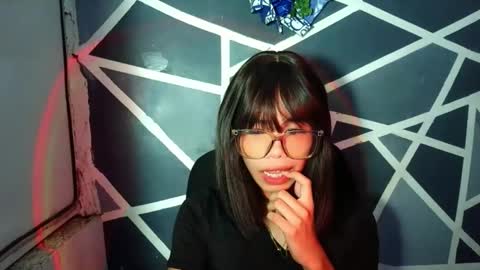 sluttypatotie online show from 21, 4, 2026